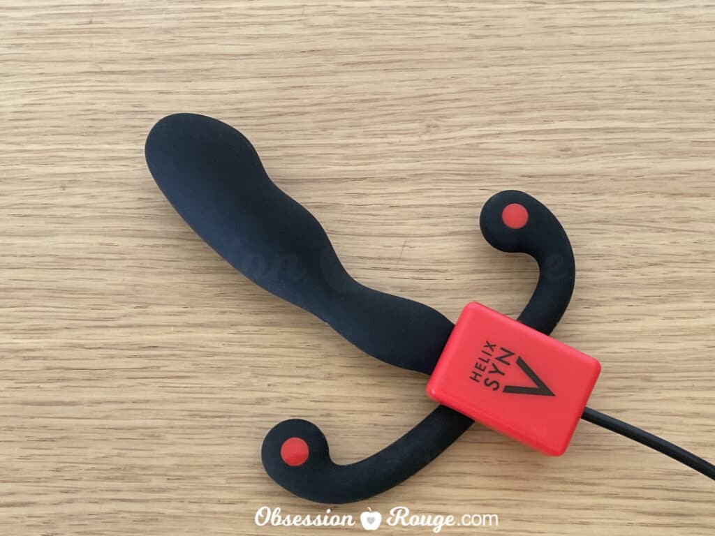 Aneros Helix Syn V charging